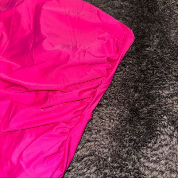 J.Crew Hot Pink Radiant Fuchsia Ruched One Shoulder One Piece Swimsuit Sz 8 Pool - Picture 3 of 9